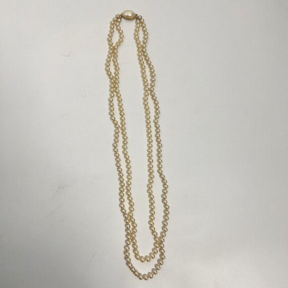 Vintage Cream Faux Pearl Double Strand Beaded Necklace - Picture 7 of 13
